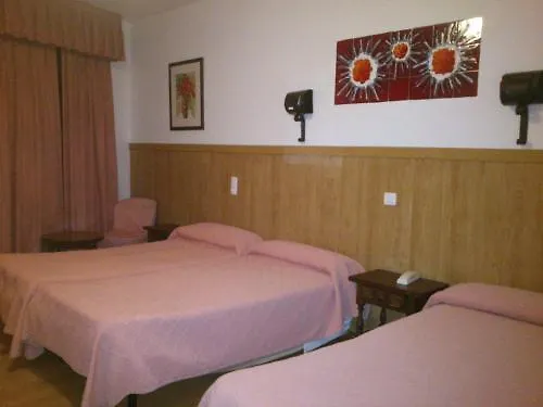 Real Castellon Szálloda 2*